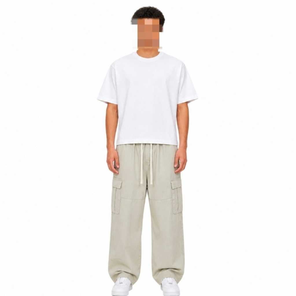 Pantalon Cargo à Jambe Droite Faith Moves First